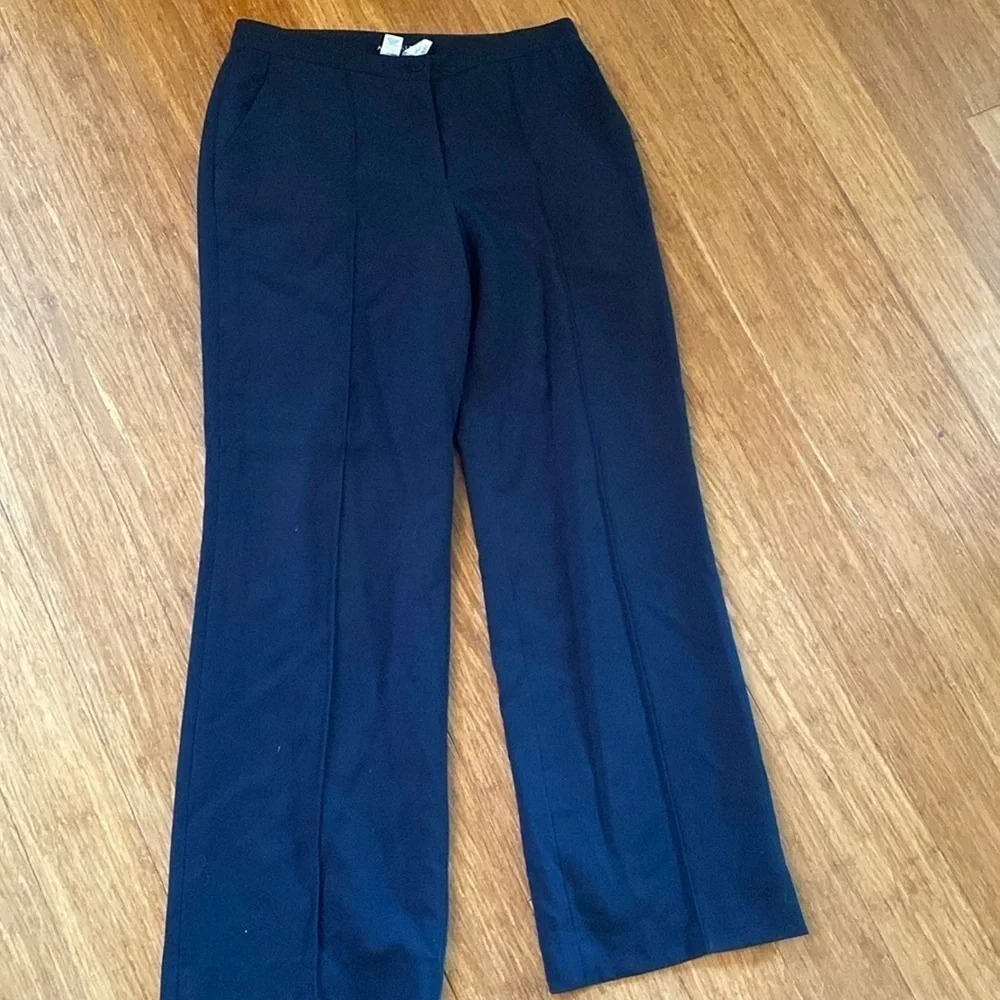 Anne Klein NY black dress pants - 8P - 100% Virgin wool